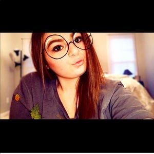 Meet your Posher, Daisy